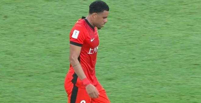 包含最后时刻亚冠传出新动向，里昂单刀错失，高层表态：媒体盛赞，团队化学反应显著的词条